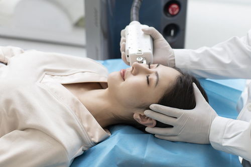 醫(yī)美頻繁“翻車” 專家提醒容貌焦慮者不適合醫(yī)美，應(yīng)重視醫(yī)療美容咨詢服務(wù)